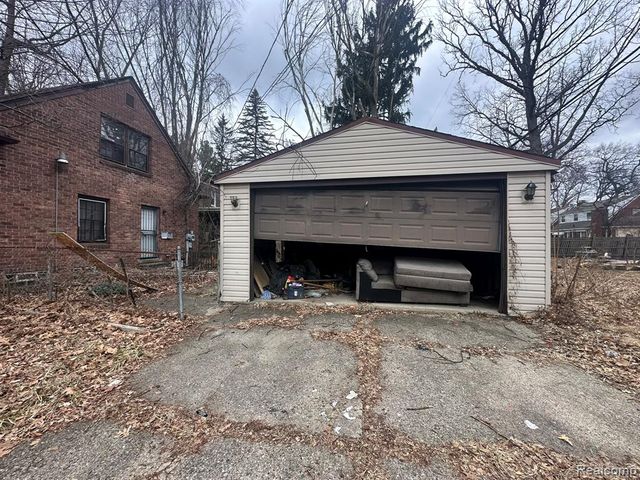 21540 Florence Street, Detroit, MI 48219