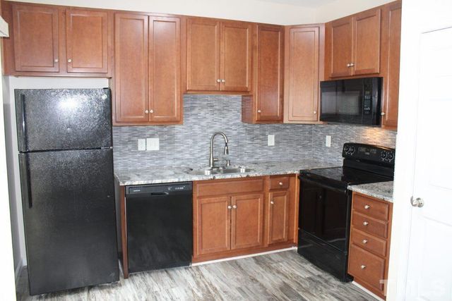 311 Gilman Lane 105, Raleigh, NC 27610