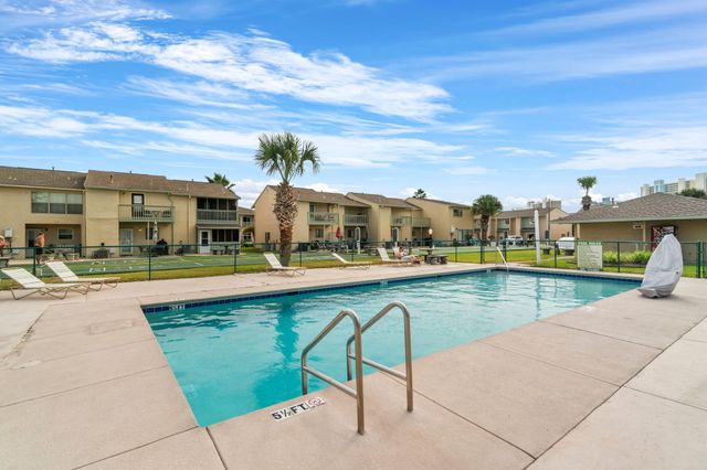 134 Damon Circle Unit D, Panama City Beach, FL 32407