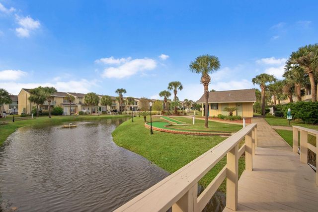 134 Damon Circle Unit D, Panama City Beach, FL 32407