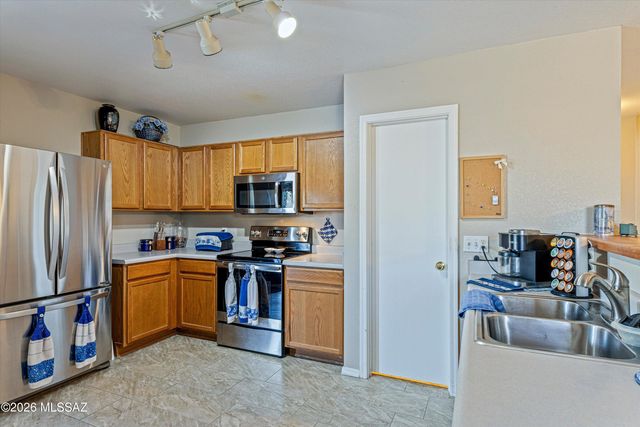 9901 E Rocky Wash Drive, Tucson, AZ 85748
