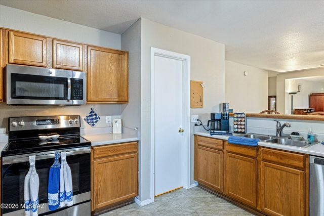 9901 E Rocky Wash Drive, Tucson, AZ 85748