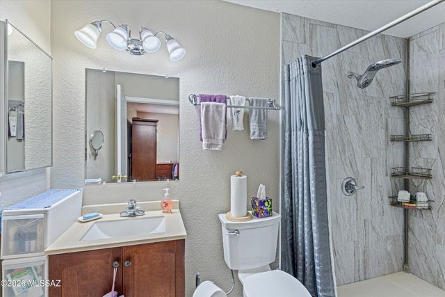 9901 E Rocky Wash Drive, Tucson, AZ 85748