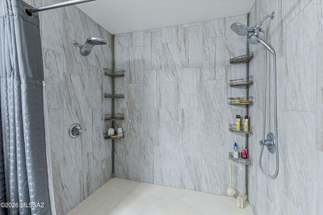 9901 E Rocky Wash Drive, Tucson, AZ 85748