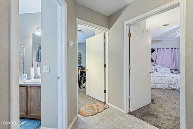 9901 E Rocky Wash Drive, Tucson, AZ 85748