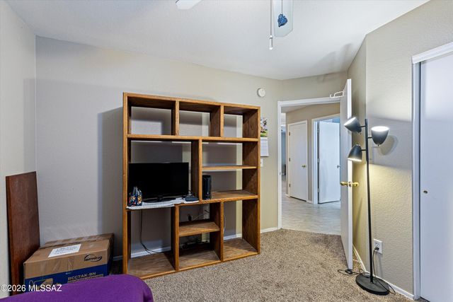 9901 E Rocky Wash Drive, Tucson, AZ 85748