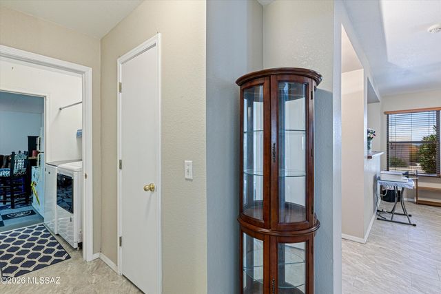 9901 E Rocky Wash Drive, Tucson, AZ 85748