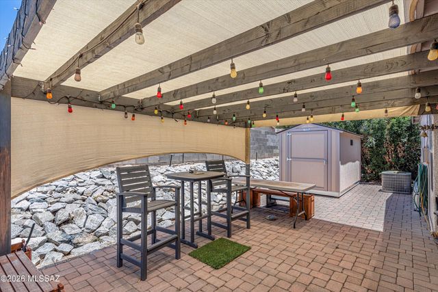 9901 E Rocky Wash Drive, Tucson, AZ 85748