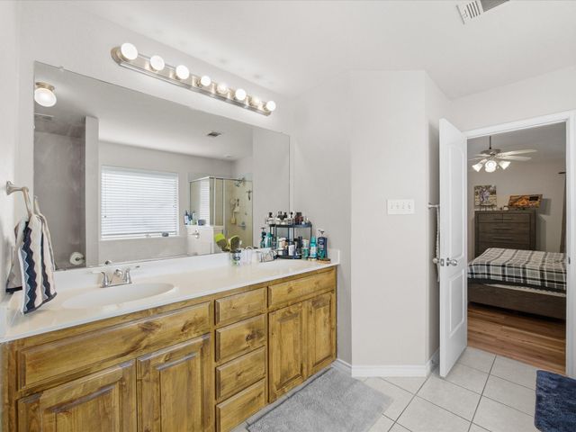 211 Carriage Drive, Willow Park, TX 76087