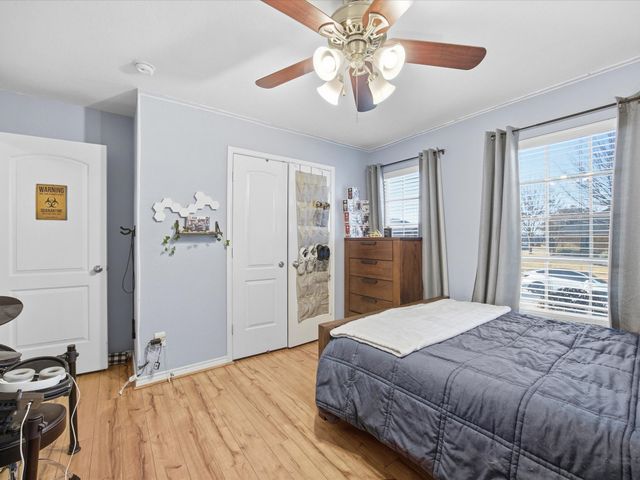 211 Carriage Drive, Willow Park, TX 76087