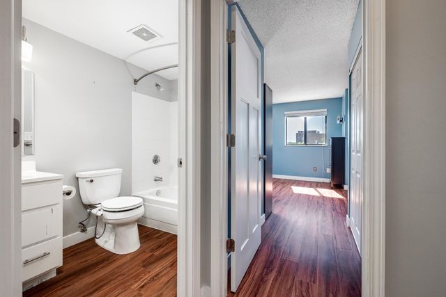 78 10th Street E 506, Saint Paul, MN 55101