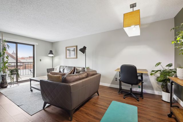 78 10th Street E 506, Saint Paul, MN 55101