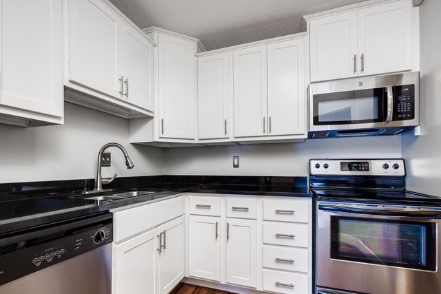 78 10th Street E 506, Saint Paul, MN 55101