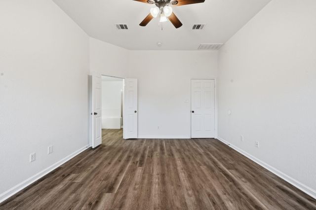 3908 Rocky Shore LN, Pflugerville, TX 78660