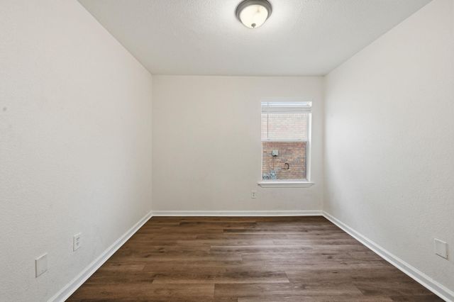 3908 Rocky Shore LN, Pflugerville, TX 78660