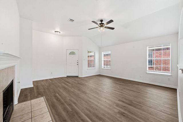 3908 Rocky Shore LN, Pflugerville, TX 78660