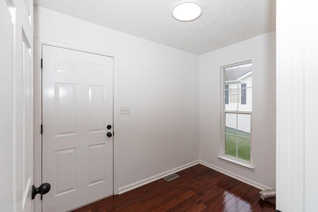 135 N Bold Forbes Boulevard, Georgetown, KY 40324