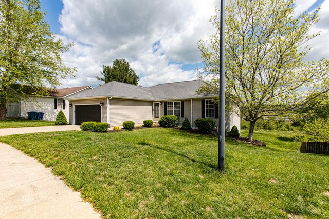 135 N Bold Forbes Boulevard, Georgetown, KY 40324