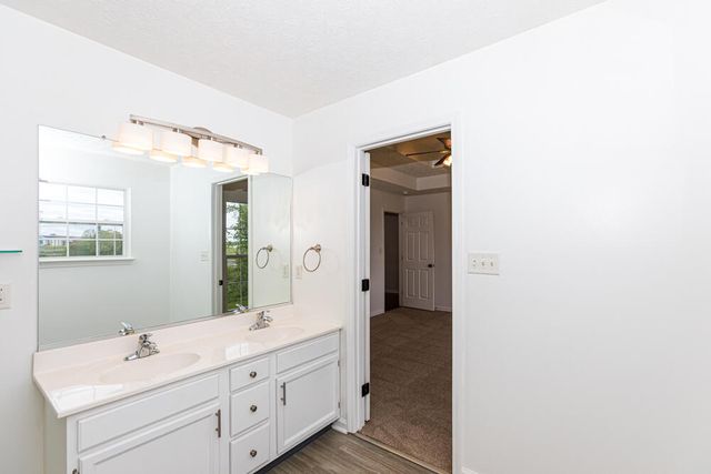 135 N Bold Forbes Boulevard, Georgetown, KY 40324