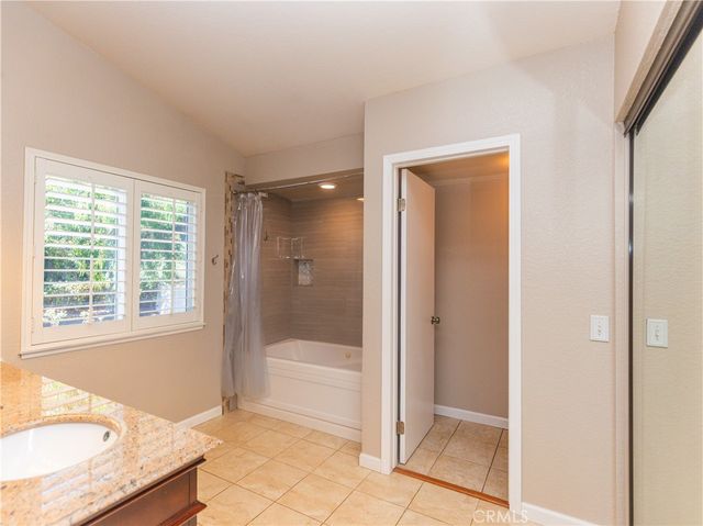 33 Chaparral Drive, Pomona, CA 91766