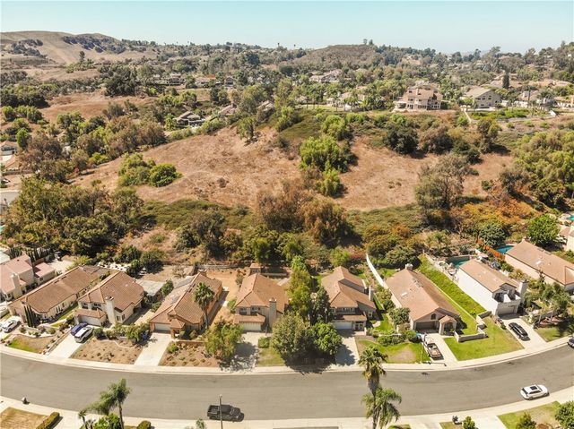 33 Chaparral Drive, Pomona, CA 91766
