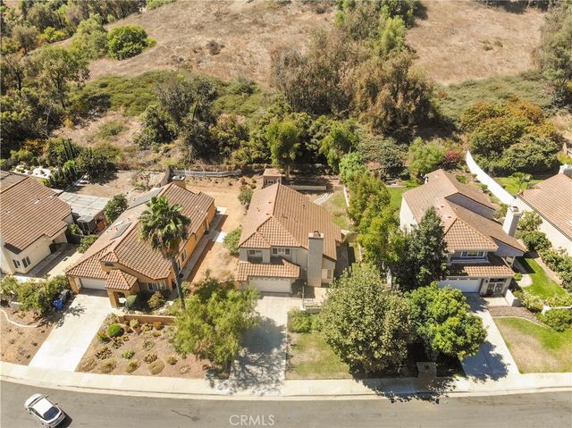 33 Chaparral Drive, Pomona, CA 91766