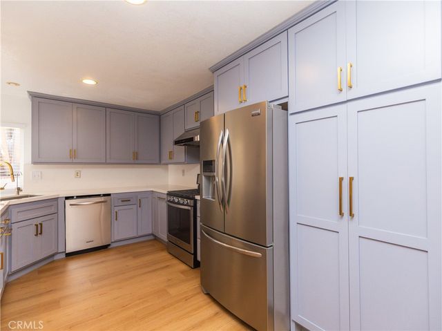 33 Chaparral Drive, Pomona, CA 91766