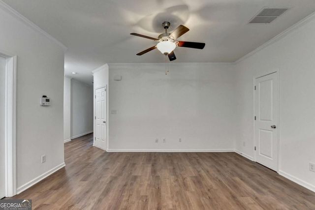 979 Parkside Wood Court, Lawrenceville, GA 30043