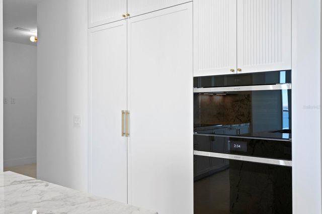 3015 S YSABELLA AVENUE 2002, Tampa, FL 33629