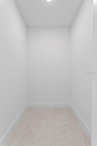 3015 S YSABELLA AVENUE 2002, Tampa, FL 33629