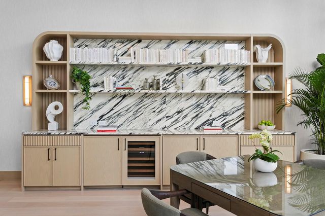 3015 S YSABELLA AVENUE 2002, Tampa, FL 33629