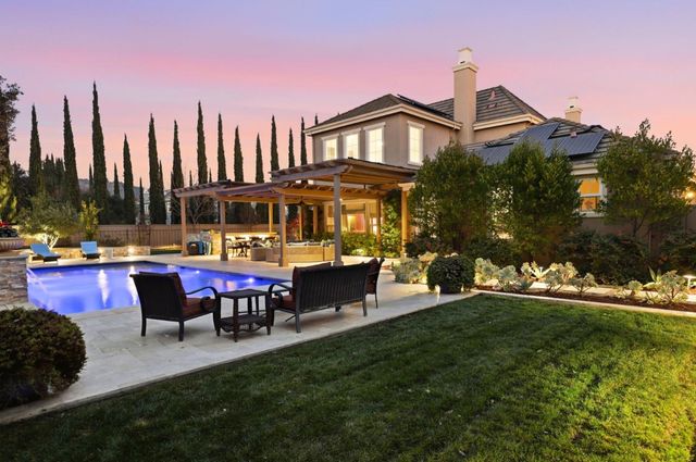 1625 Mission Avenida, Morgan Hill, CA 95037