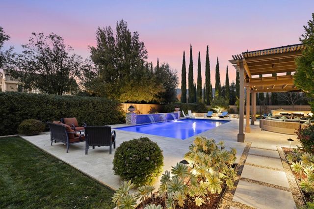 1625 Mission Avenida, Morgan Hill, CA 95037