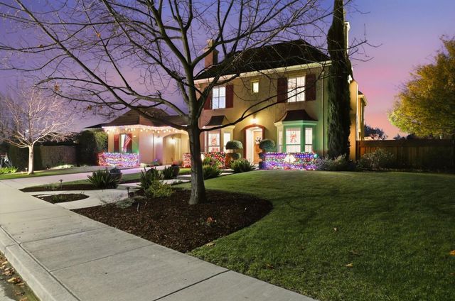 1625 Mission Avenida, Morgan Hill, CA 95037