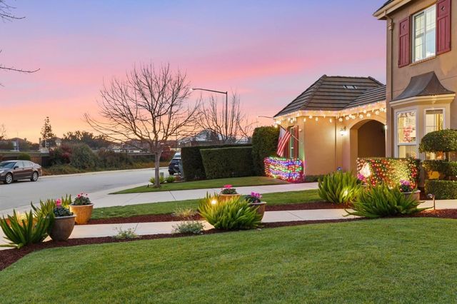 1625 Mission Avenida, Morgan Hill, CA 95037