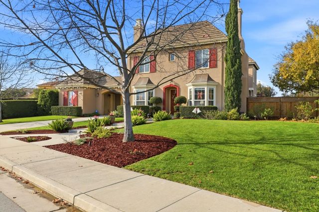 1625 Mission Avenida, Morgan Hill, CA 95037