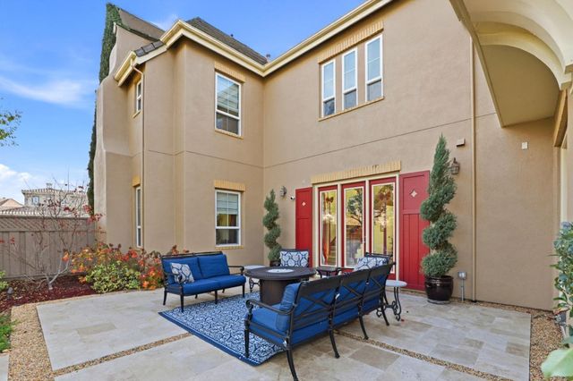 1625 Mission Avenida, Morgan Hill, CA 95037