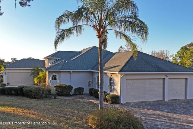 275 Planter Road, Spring Hill, FL 34606