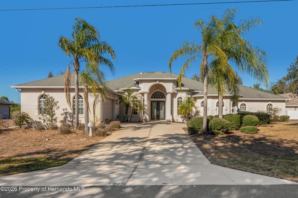 275 Planter Road, Spring Hill, FL 34606