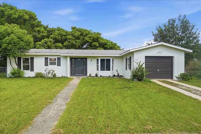 1220 SIENNA COURT, Deltona, FL 32725