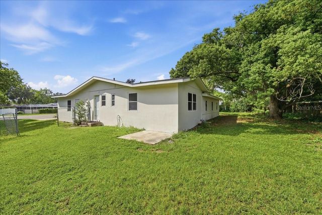 1220 SIENNA COURT, Deltona, FL 32725