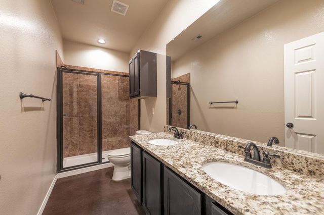 424 JACK RABBIT LN B, Buda, TX 78610