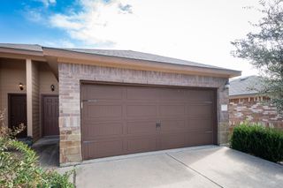 424 JACK RABBIT LN B, Buda, TX 78610