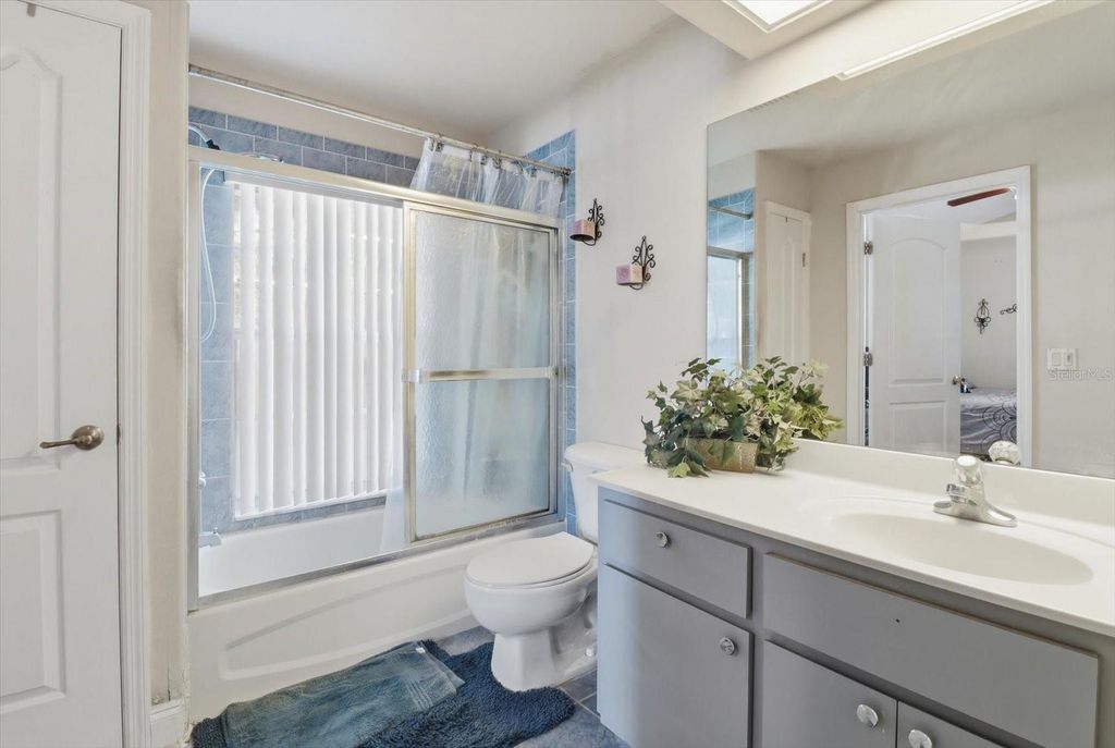 Image 18 of property listing at 13061 SW 77TH AVENUE, Ocala, FL 34473