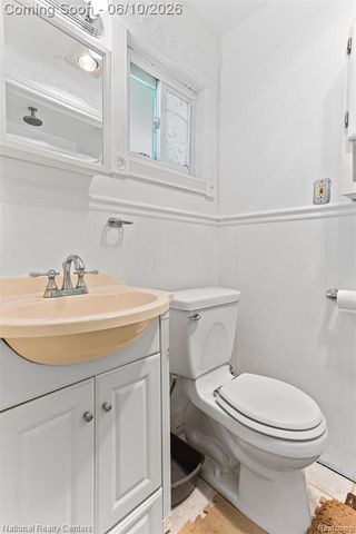 23950 Meadowbrook Road, Novi, MI 48375