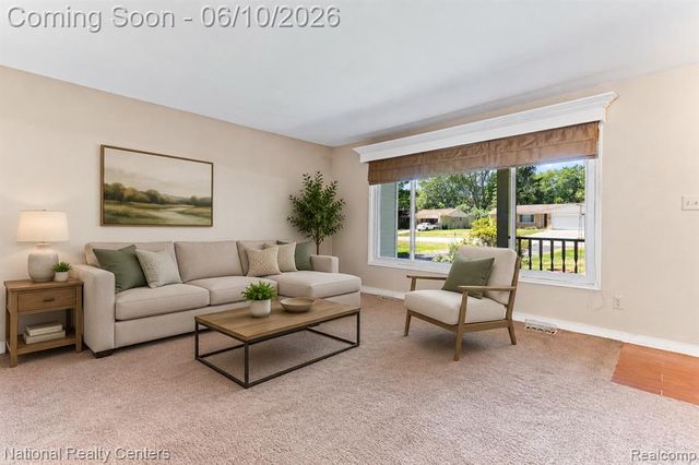23950 Meadowbrook Road, Novi, MI 48375