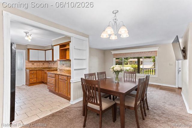 23950 Meadowbrook Road, Novi, MI 48375
