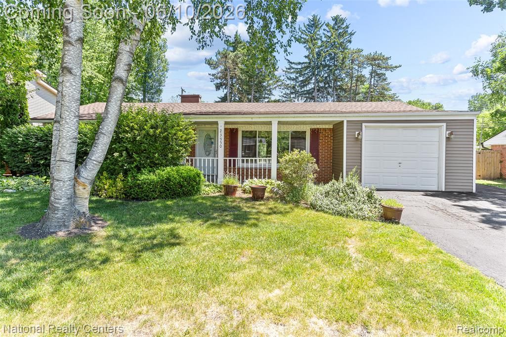 23950 Meadowbrook Road, Novi, MI 48375