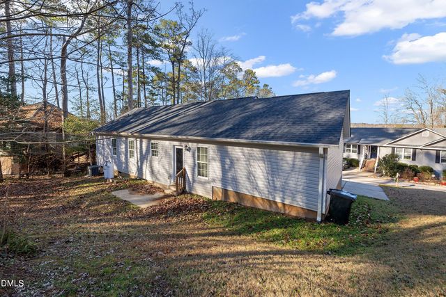 830 Eagles Nest Drive, Sanford, NC 27332