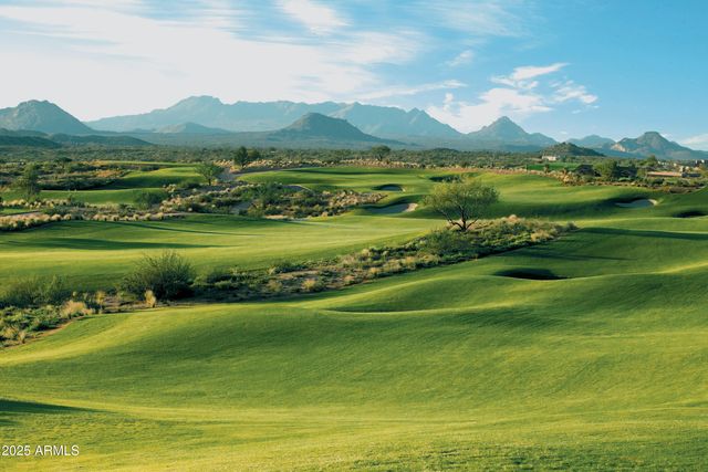 10651 E FERNWOOD Lane, Scottsdale, AZ 85262